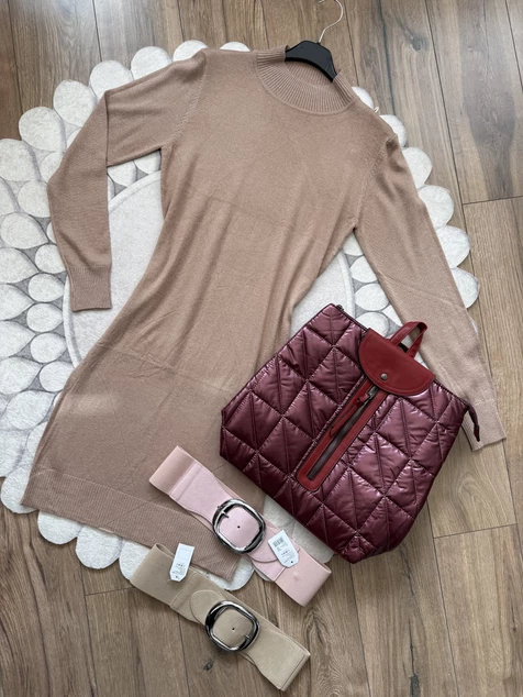 Púder csillogó szálas ruha Púder csillogó szálas ruha