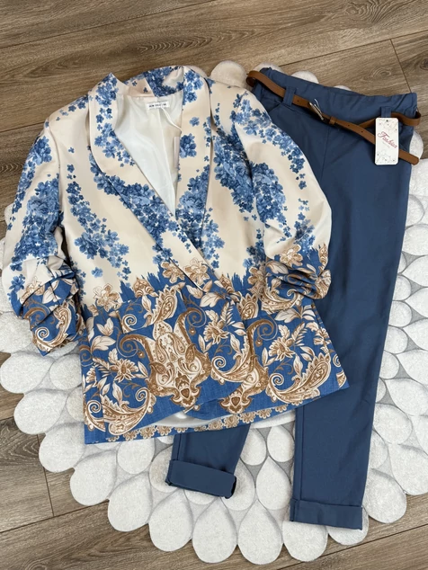 Krém színű virágos Milano blézer