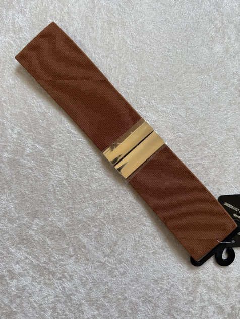 Barna arany csatos öv