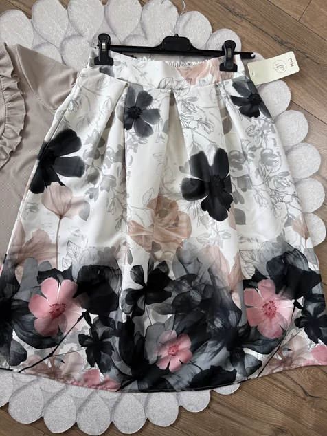 Levélmintás flower szoknya