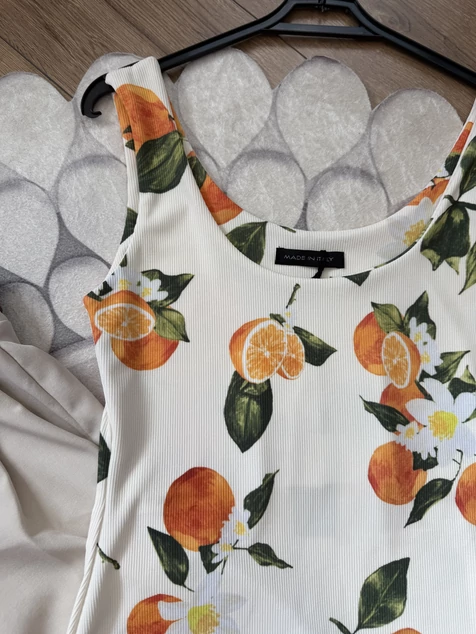 Orange trikó