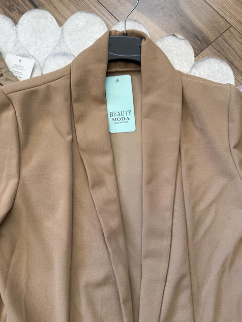 Barna basic blézer
