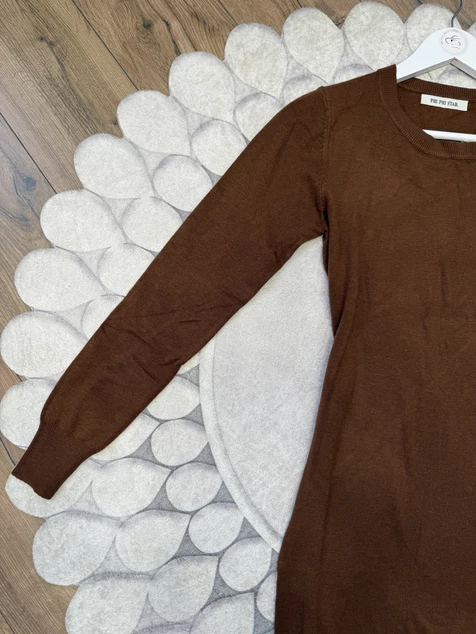 Barna winter kötött ruha 