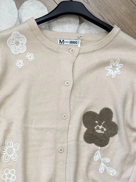 Bézs virágos hímzett kardigán