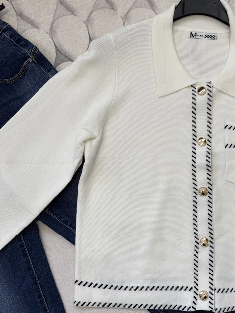 Fehér aranygombos Monaco kardigán