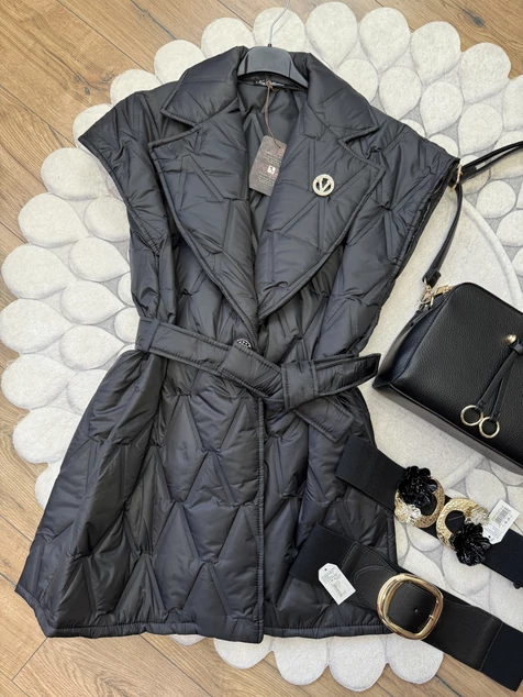 Fekete szteppelt mellény