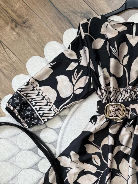 Fekete-bézs Siena ruha