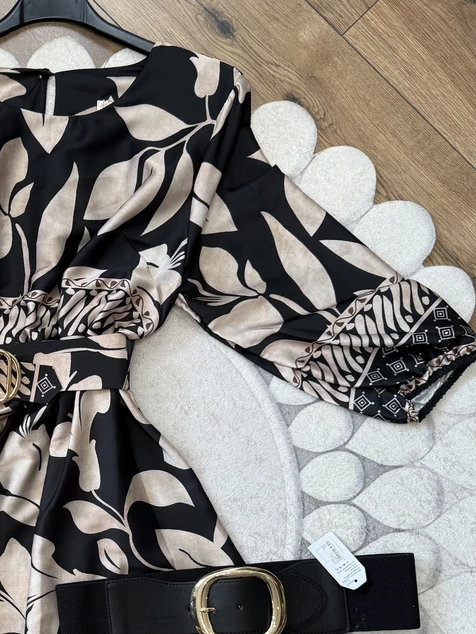 Fekete-bézs Siena ruha