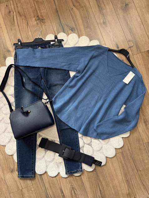 Tengerkék Milano kötött pulóver