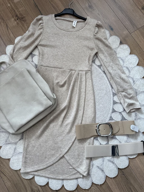 Bézs elegáns kötött ruha