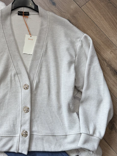 Bézs ezüst szálas kardigán