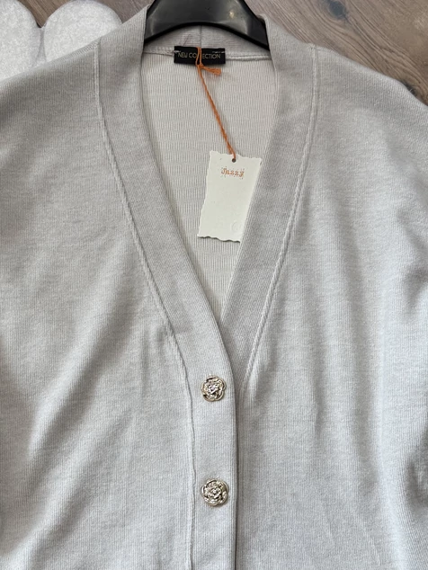 Bézs ezüst szálas kardigán