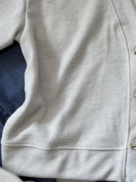 Bézs ezüst szálas kardigán