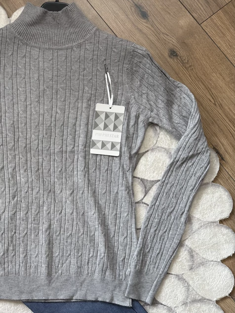 Szürke nyomott mintás félgarbós pulóver