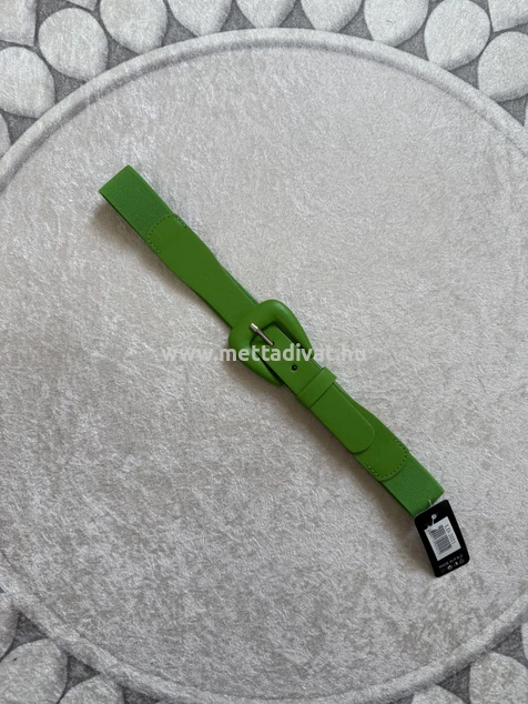 Benetton-zöld spring öv 