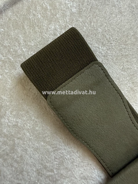 Khaki csatos spring öv 