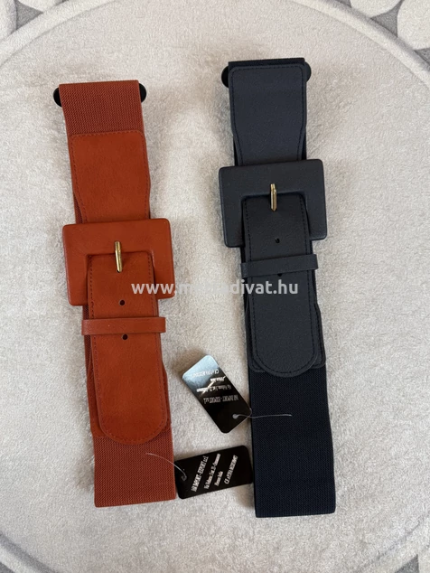 Téglavörös csatos spring öv 